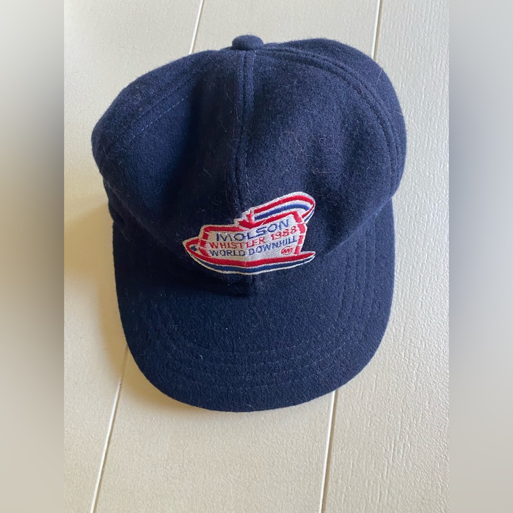 Vintage 80s ski Whistler x Molson hat